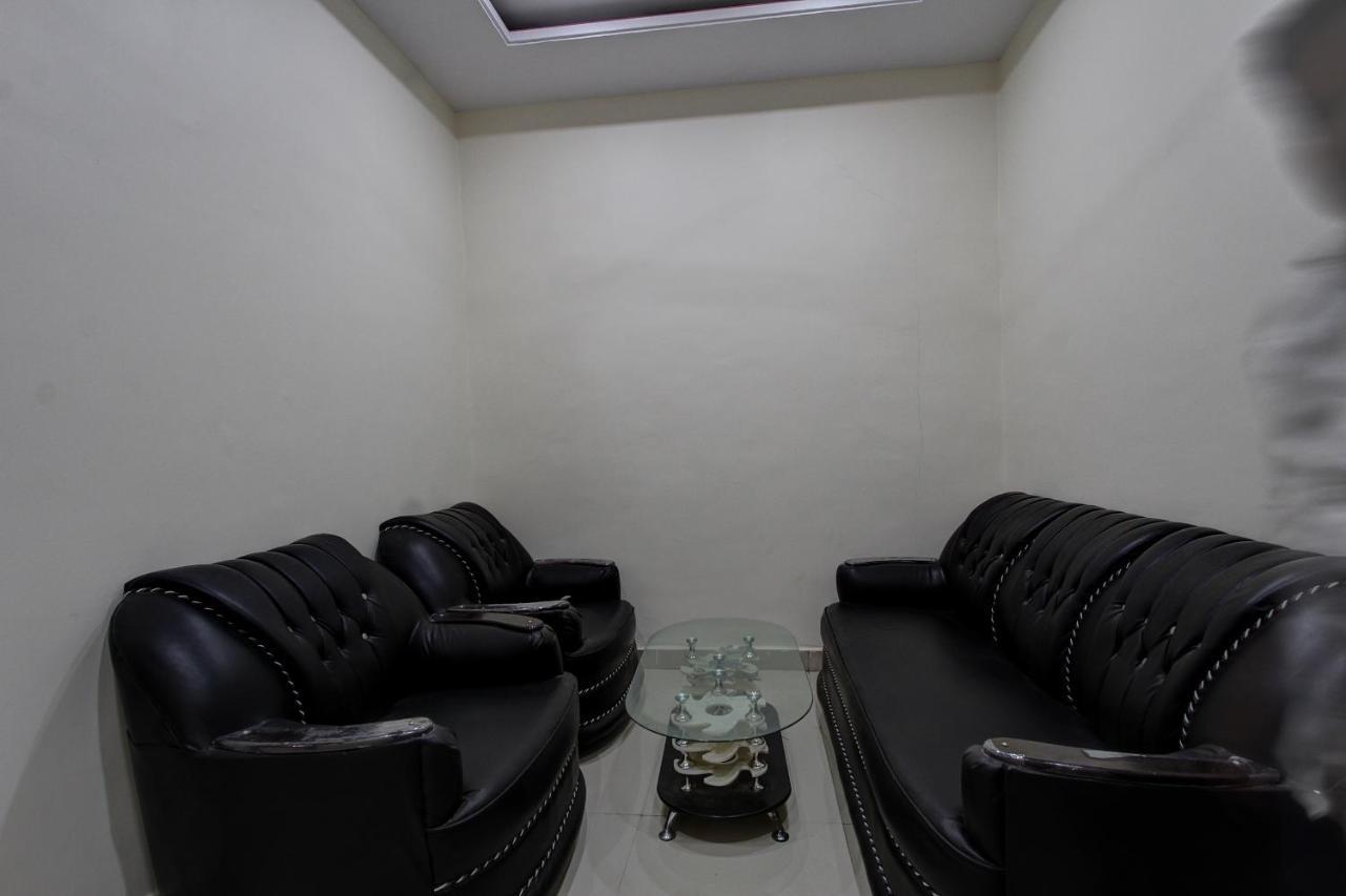 Collection O 38566 Mk Hotel And Lodge Gulbarga Esterno foto